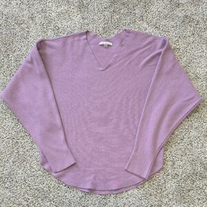 Elegant Lavender V-Neck Sweater